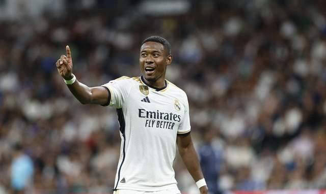 皇马左路危机加剧！安帅酝酿新策略：阿拉巴将担任左后卫