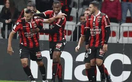 法甲焦点战：斯特拉斯堡主场出击，圣埃蒂安客场寻机