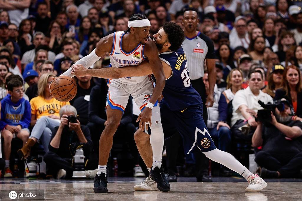 亚历山大25分约老师27+13 雷霆复仇掘金2-2