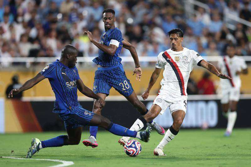 亚洲之光！新月斩曼城平皇马，四强欧冠希望提前破灭